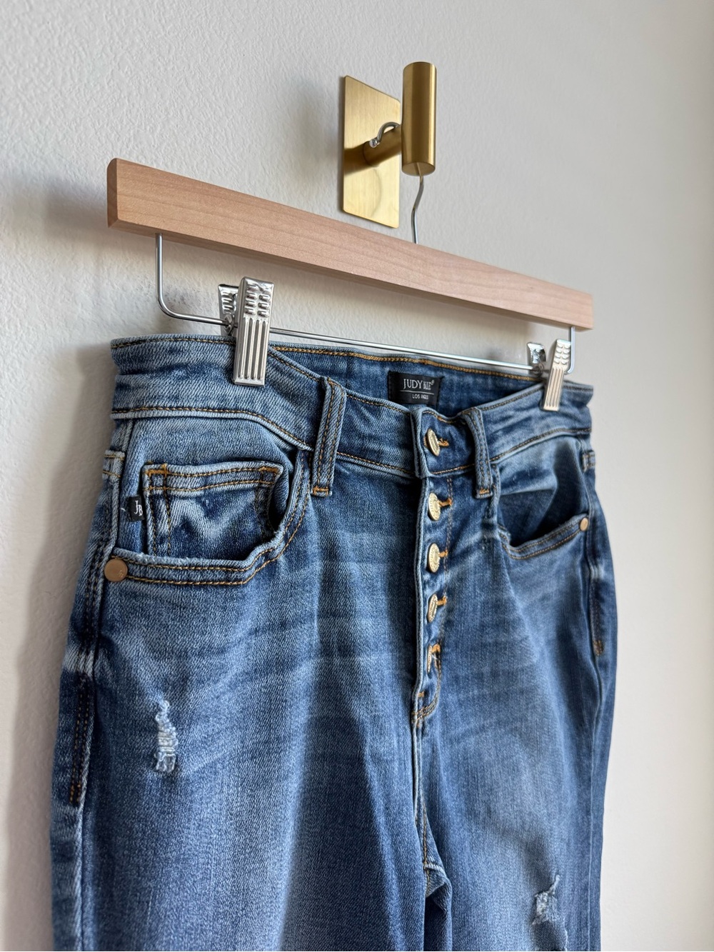 Judy Blue Mid Rise Button Fly Destroyed Fray Hem Flare Jeans Size 26 - Picture 5 of 10